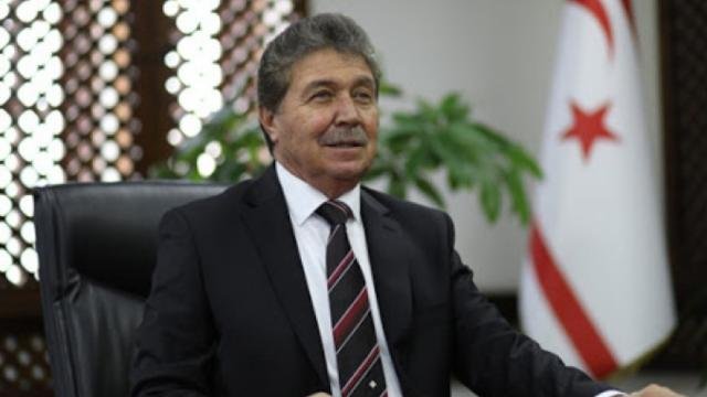 KKTC Başbakanı Üstel: Güney Kıbrıs'taki silahlanma faaliyetlerini yakından takip ediyoruz