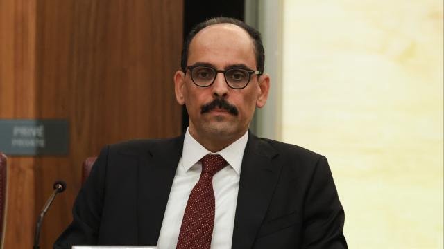 MİT Başkanı Kalın Pakistan'da