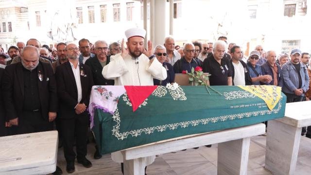 Usta oyuncu Gülsen Tuncer'e son veda